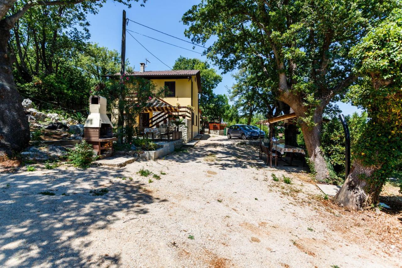 Apartmani Marica Risika Exteriör bild