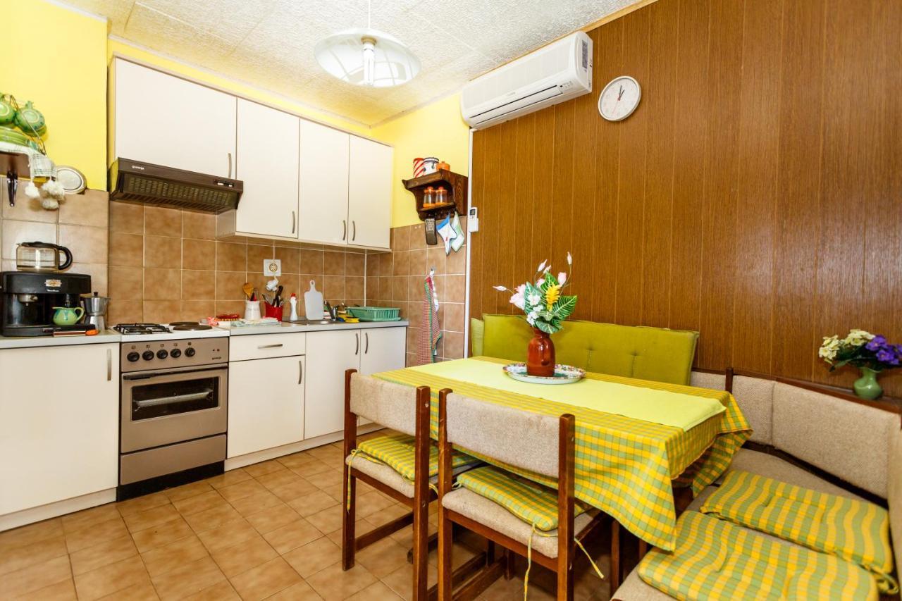 Apartmani Marica Risika Exteriör bild