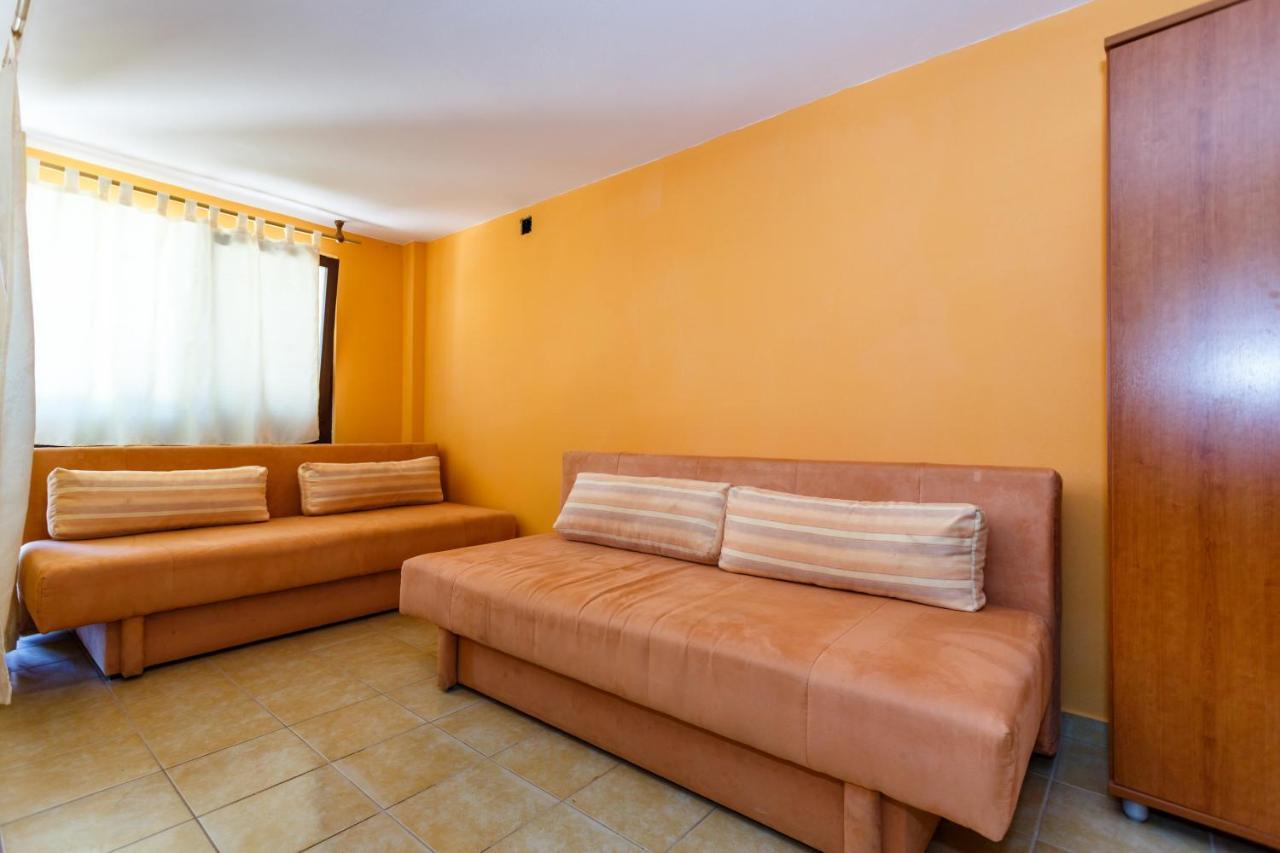 Apartmani Marica Risika Exteriör bild