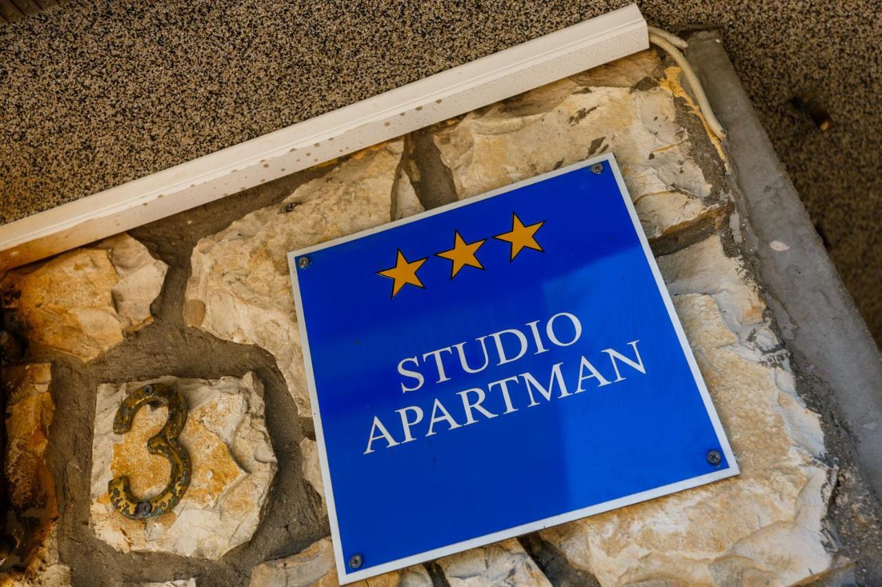 Apartmani Marica Risika Exteriör bild